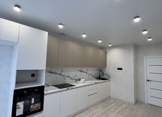 Продается 2-комнатная квартира, 72 м2, Энгельс, проспект Фридриха Энгельса, 95Б