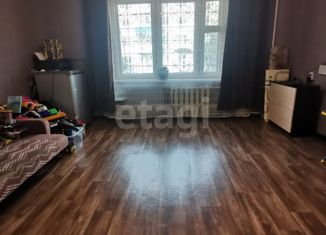 Продаю двухкомнатную квартиру, 53.6 м2, Ачинск, 5-й микрорайон, 31