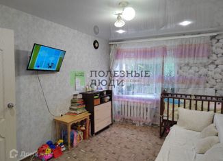 Продаю комнату, 30.2 м2, Ижевск, улица Орджоникидзе, 12, Первомайский район