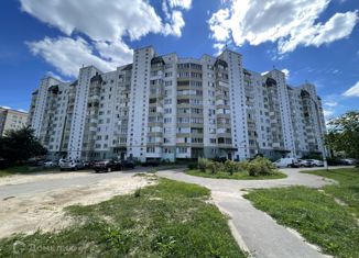 Продается 1-комнатная квартира, 42.4 м2, Серпухов, Комсомольская улица, 4А