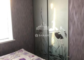 Продам 3-ком. квартиру, 47 м2, Керчь, улица Горького, 5