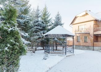 Продается дом, 250 м2, село Марково, село Марково, 83