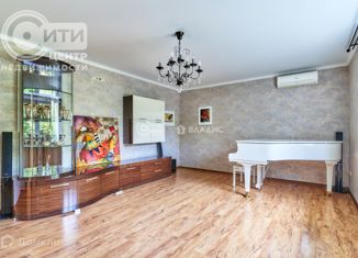 Продам 3-ком. квартиру, 119.1 м2, Воронеж, Большая Стрелецкая улица, 55