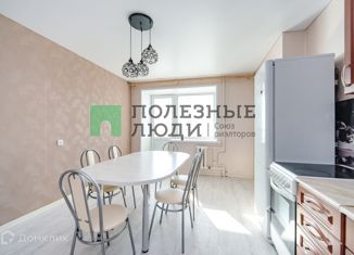 3-комнатная квартира на продажу, 87.3 м2, село Чигири, улица Воронкова, 7