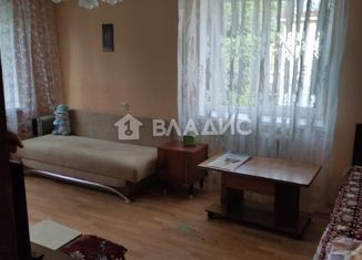 Сдается в аренду 1-ком. квартира, 35 м2, Балтийск, улица В. Егорова, 4