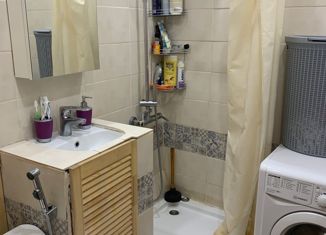 Продам 2-комнатную квартиру, 55 м2, Ставрополь, улица Ленина, 237, микрорайон №2