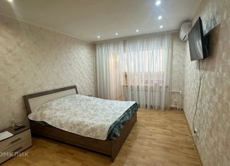 1-комнатная квартира на продажу, 47 м2, Астрахань, улица Валерии Барсовой, 13к2