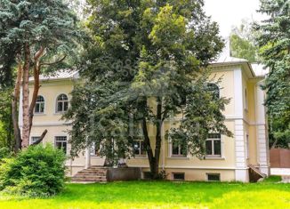 Продаю дом, 1043 м2, посёлок Барвиха