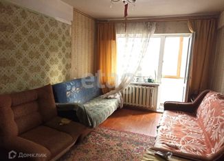 Двухкомнатная квартира на продажу, 41.1 м2, Брянск, улица Молодой Гвардии, 79