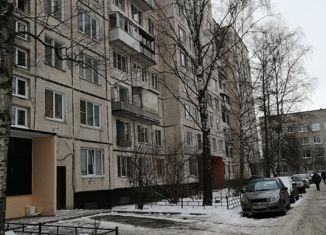 Продаю комнату, 88.8 м2, Санкт-Петербург, 2-я Комсомольская улица, 40к1, муниципальный округ Константиновское