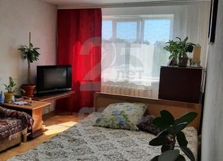 Продажа 2-комнатной квартиры, 49.99 м2, Апшеронск, Трудовая улица, 36