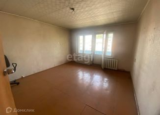 Продам 2-ком. квартиру, 49.8 м2, Благовещенск, улица Ленина, 135