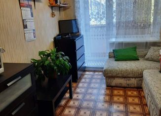 Сдаю комнату, 90 м2, Санкт-Петербург, улица Есенина, 22к1, Выборгский район