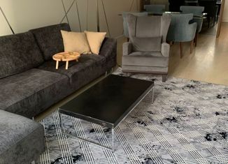 Сдам двухкомнатную квартиру, 76.7 м2, Москва, 1-й Красногвардейский проезд, 22с2, метро Международная