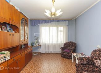 Продается трехкомнатная квартира, 63.1 м2, Омск, улица Лукашевича, 27