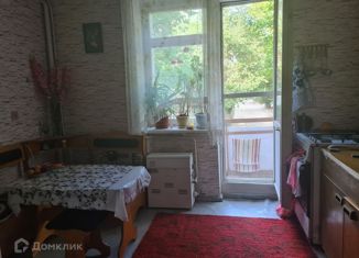 Сдаю в аренду 3-комнатную квартиру, 55 м2, Джанкой, Советская улица, 31