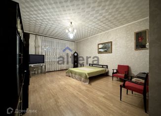 Сдача в аренду 3-ком. квартиры, 120 м2, Татарстан, улица Николая Ершова, 57Б