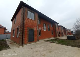 Продам таунхаус, 134 м2, аул Новая Адыгея, Красная улица, 90