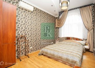 Продажа 2-комнатной квартиры, 70.1 м2, Севастополь, Щитовая улица, 24А
