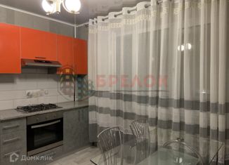 Продается 1-комнатная квартира, 44 м2, Ростов-на-Дону, улица Жмайлова, 4/10, Советский район