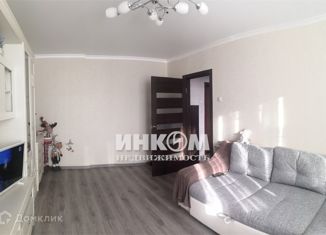 Продажа 2-ком. квартиры, 50.2 м2, Москва, бульвар Адмирала Ушакова, 18, бульвар Адмирала Ушакова