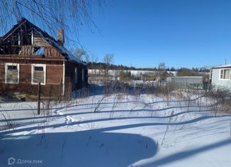 Продажа участка, 18 сот., деревня Парицы, Средняя улица