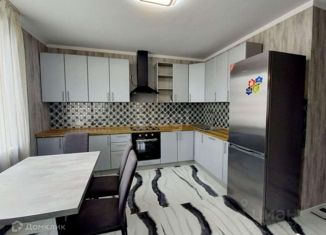 2-ком. квартира в аренду, 90 м2, Краснодар, улица Бабушкина, 295, улица Бабушкина