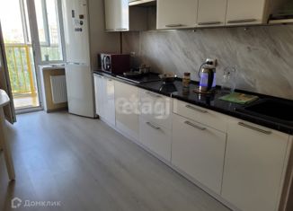 Сдам 1-ком. квартиру, 34 м2, Череповец, улица Суворова, 2А