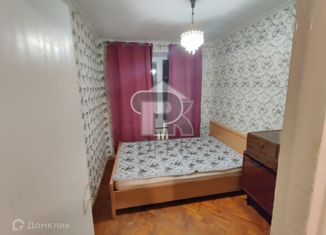 Продажа 2-комнатной квартиры, 44.8 м2, Москва, улица Маёвок, 5, метро Стахановская