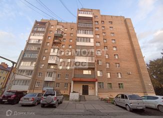 Продам 2-комнатную квартиру, 41.8 м2, Свердловская область, улица Александра Невского, 2