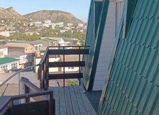 Продается таунхаус, 180 м2, посёлок городского типа Орджоникидзе, Больничный переулок, 4