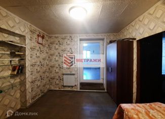 Продажа 3-ком. квартиры, 52 м2, посёлок Сенной, улица Ленина, 8