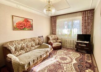 Продается 2-ком. квартира, 58 м2, Нальчик, улица Калинина, 250А, район Александровка