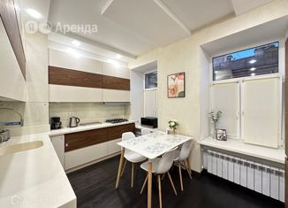 Сдаю в аренду 3-ком. квартиру, 105 м2, Санкт-Петербург, 4-я Красноармейская улица, 2/35, метро Технологический институт-1