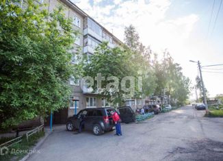 Продаю двухкомнатную квартиру, 44.6 м2, поселок городского типа Емельяново, улица Аэропорт, 2