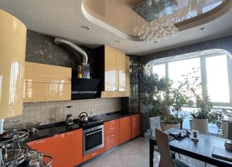 Продажа трехкомнатной квартиры, 138 м2, Ивановская область, Крутицкая улица, 35