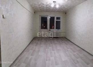 Продаю 3-комнатную квартиру, 59.7 м2, Североуральск, улица Ленина, 37