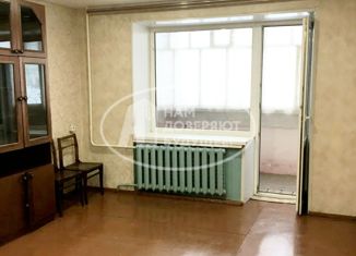 Продается 1-комнатная квартира, 35 м2, Сарапул, улица Гончарова, 42