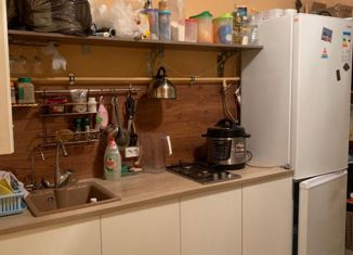 Продажа двухкомнатной квартиры, 51.7 м2, село Штормовое, улица Ленина, 2