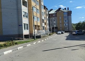 Продам 2-ком. квартиру, 66 м2, Владимирская область, Вознесенская улица, 2