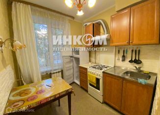 Сдаю в аренду 2-ком. квартиру, 44 м2, Москва, Ленская улица, 9