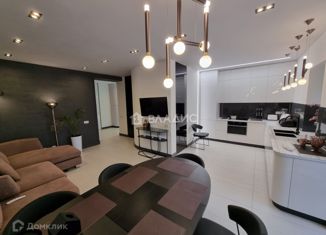 Продается трехкомнатная квартира, 86 м2, Благовещенск, улица Ленина, 197