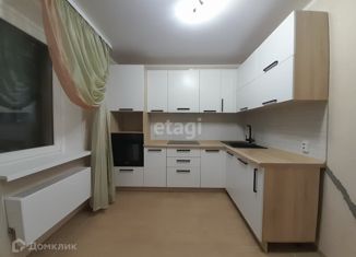 Продам 1-ком. квартиру, 43 м2, деревня Дударева, улица Созидателей, 6, ЖК Комарово