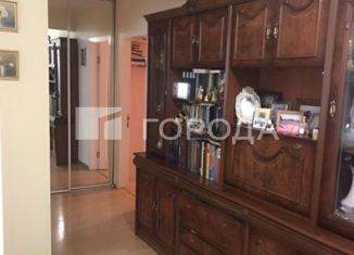 Продается 3-комнатная квартира, 60 м2, Москва, Профсоюзная улица, 130к1, метро Коньково