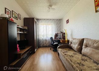 Продается 2-ком. квартира, 54 м2, Томск, поселок Спутник, 42