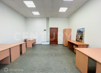 Продам офис, 31 м2, Пермь, Свердловский район, улица Куйбышева, 47
