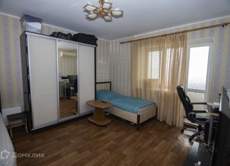 Продается двухкомнатная квартира, 71 м2, Волгоград, район Кача, проспект Маршала Жукова, 88