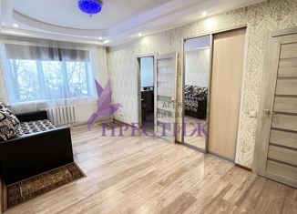 Продаю 2-комнатную квартиру, 42.4 м2, Александров, Советская площадь