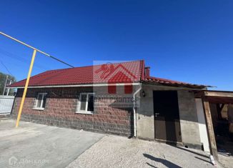 Продаю дом, 77.9 м2, поселок городского типа Новосемейкино, Садовая улица, 23