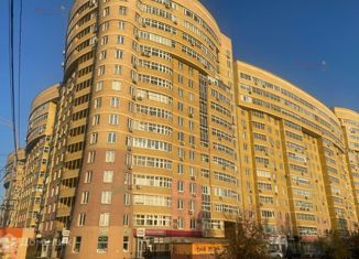 Сдается трехкомнатная квартира, 86 м2, Екатеринбург, улица Крауля, 44